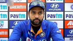 இந்திய அணியில் இடம் வேண்டுமா? கண்டிப்பா இதை செய்தால் கிடைக்கும்.. இளம் வீரருக்கு ரோகித் கண்டிஷன்