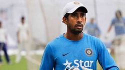 சாஹாவுக்கு நடக்கும் அநியாயம்.. புகார் அளித்த சாஹா மீதே நடவடிக்கை.. விளக்கம் அளிக்க பிசிசிஐ நோட்டீஸ்?