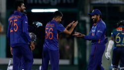 புதிய சாதனை படைத்த இந்தியா.. ஸ்ரேயாஸ் அதிரடி பேட்டிங்.. இலங்கையை ஓயிட்வாஷ் செய்த ரோகித் படை