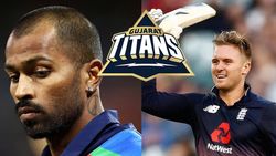 ஹர்திக் தலையில் பெரும் இடி.. ஐபிஎல்-ல் இருந்து ஜேசன் ராய் விலகல்..ஓப்பனிங்கிற்கே ஆள் இல்லாத பரிதாபம்