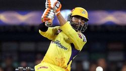 ஐபிஎல்- மோசமான சாதனையை படைத்த ஜடேஜா.. பிட்ச் மேல் பழிய போட்டு எஸ்கேப்.. எங்கே தவறு நடந்தது?