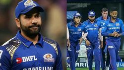 மும்பை அணிக்கு பெரும் இடி.. போராடி வாங்கிய வீரர் விளையாட மாட்டாராம்.. அதிர்ச்சியில் ஆழ்ந்த ரசிகர்கள்!