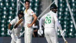 பாகிஸ்தான் போட்ட திட்டம் எல்லாம் வெஸ்ட்.. நாக் அவுட் செய்த ஆஸி. வேகம்.. இந்தியாவுக்கு ஆபத்து?