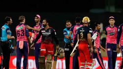 ஃபினிஷராக மாறிய ஹர்ஷல் பட்டேல்.. ராஜஸ்தானை வச்சு செய்த தினேஷ் கார்த்திக்.. ஆர்சிபி த்ரில் வெற்றி!!