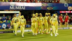 இன்னும் ஒரு போட்டியில் தோற்றாலும் அவ்வளவுதான்.. சிஎஸ்கேவுக்கு வந்த புது சிக்கல்.. சீனியர் எச்சரிக்கை