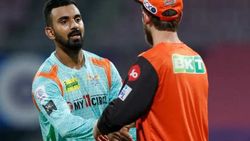 வெற்றிக்கு அருகில் சென்று தோல்வி..கே.எல்.ராகுலின் மாஸ்டர் ப்ளான்.. கடைசி நேரத்தில் சரிந்த ஐதராபாத்!