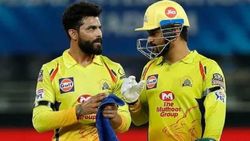 நடப்பு சாம்பியன் சிஎஸ்கே நாக் அவுட்.. 7வது தோல்வியை பெற்ற சிஎஸ்கே.. பேட்டிங்கில் சொதப்பிய ஜடேஜா,தோனி