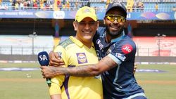 நம்ம சிஎஸ்கேவா இது? ப்ளேயிங்11ல் இப்படி ஒரு மாற்றமா செய்வது..குஜராத் போட்டியில் ரசிகர்கள் ஆச்சரியம்