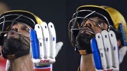 விராட் கோலி வானத்தை பார்த்து கூறியது என்ன?.. விரட்டி அடிக்கும் துரதிஷ்டவசம்.. ரசிகர்கள் மன வருத்தம்!