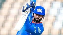 பேட்டிங்கில் பொளந்து கட்டிய மும்பை இந்தியன்ஸ் வீரர்.. டிஎன்பிஎல் முதல் ஆட்டத்தில் சரவெடி..வேற லெவல்!