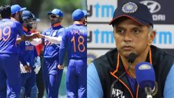 எதே டிராவிட்டே இல்லையா.. ஆசிய கோப்பையில் இந்தியாவுக்கு பெரும் அடி.. காரணம் என்ன தெரியுமா?