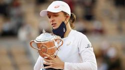 ‘பிரெஞ்ச் ஓபன் டென்னிஸ்- ரஷ்யாவுக்கு எதிராக குரல் கொடுத்த மகளிர் சாம்பியன்.. கண்ணீர் விட்ட வீராங்கனை