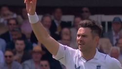 ஆண்டர்சன் உலகத்தர பந்துவீச்சு.. அடுத்தடுத்து ஆட்டமிழந்த நியூசிலாந்து..முதல் டெஸ்ட்டில் இங்கி. அபாரம்