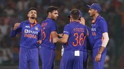 தென்னாப்பிரிக்காவை ஓட விட்ட இந்தியா.. சிக்சர்களை பறக்க விட்ட இளம் படை.. இது வேற லெவல் பேட்டிங்