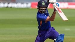 விராட் கோலி படைக்கப்போகும் பெரும் சாதனை.. கவாஸ்கருக்கு பின் 3வது வீரர்.. டிராவிட் கூட செய்ததில்லை!!