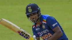 யாரும் எதிர்பார்க்காத டிவிஸ்ட்.. இந்திய அணியில் 3 மாற்றம்.. சஞ்சு சாம்சனுக்கு புதிய பொறுப்பு