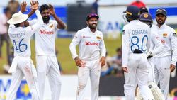 85 ரன்களில் 7 விக்கெட்டுகளை இழந்த பாகிஸ்தான்.. ஈஸி மேட்சை சொதப்பிய விண்டேஜ் பாக்.. இலங்கை அபாரம்