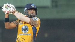 டிஎன்பிஎல் ஒரே இன்னிங்சில் 19 சிக்சர்.. ஐபிஎல் மும்பை வீரர் அபார சதம்.. நெல்லை இமாலய இலக்கு