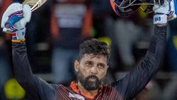 12 சிக்சர்கள் விளாசிய முரளி விஜய்..!!தினேஷ் கார்த்திக் போல் கம்பேக் கொடுத்த விஜய்