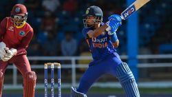 2 அதிரடி வீரர்களால் கடுப்பான டிராவிட்.. உலககோப்பை கனவு அவ்வளவு தானா? முதல் வாய்ப்பும் வீண்