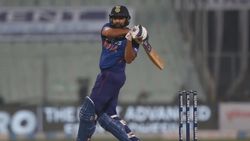 ரோகித் சர்மா புதிய சாதனை.. டி20 கிரிக்கெட்டில் இந்தியா புதிய பாய்ச்சல்.. உலக அளவில் முதலிடம்