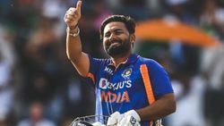 தோனி, டிராவிட் சாதனையை தகர்த்த ரிஷப் பண்ட்.. யாரும் தொட முடியாத புது உச்சம்.. ரசிகர்கள் வியப்பு!