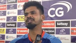 “இவ்வளவு பெரிய அநீதியா??”.. ஸ்ரேயாஸ் ஐயரின் விக்கெட்டில் புதிய சர்ச்சை.. அம்பயரை விளாசும் ரசிகர்கள்!