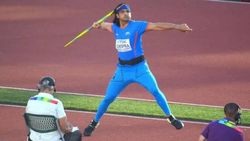 காமன்வெல்த் போட்டியில் இந்தியாவுக்கு பெரும் அடி.. கடைசி நேரத்தில் விலகிய நீரஜ் சோப்ரா.. காரணம் என்ன?