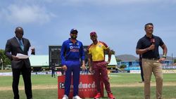 யாரும் எதிர்பார்க்காத ட்விஸ்ட்.. 2வது டி20க்கான ப்ளேயிங் 11ல் புது வீரர்.. இந்திய அணி பவுலிங்!