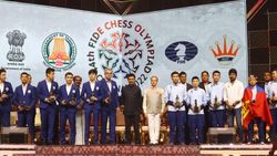 செஸ் ஒலிம்பியாட்டில் பதக்கம்.. தமிழக அரசின் சூப்பர் அறிவிப்பு.. பரிசு மழையில் வீரர்கள்