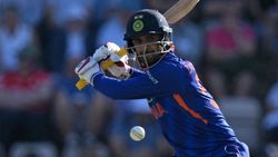 சஞ்சு சாம்சனின் மிரட்டலான ஆட்டம்.. பொட்டி பாம்பாக அடங்கிய ஜிம்பாப்வே.. தொடரை வென்றது இந்தியா?