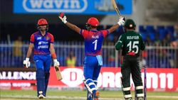 6 சிக்சர் விளாசிய ஆப்கான் வீரர்.. வங்கதேசத்தை நொறுக்கிய ஆப்கானிஸ்தான்.. சூப்பர் 4 சுற்றுக்கு தகுதி