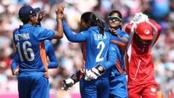 காமன்வெல்த் கிரிக்கெட் : இறுதிப்போட்டிக்கு முன்னேறிய இந்திய மகளிர் அணி.. அரையிறுதியில் த்ரில் வெற்றி