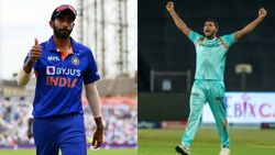 யார் இந்த மோசின் கான்? டி20 உலகக்கோப்பையில் சேர்க்க வலுக்கும் கோரிக்கை..அதுவும் பும்ராவுக்கு மாற்று