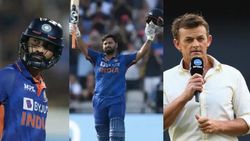 ரிஷப் பண்டா Vs தினேஷ் கார்த்திக்கா? யார் அணியில் வேண்டும்.. கில்கிறிஸ்ட் பளீச் பதில்