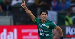 மருத்துவமனையில் முக்கிய வீரர்.. டி20 உலகக்கோப்பையில் பாகிஸ்தானுக்கு பெரும் அடி..இந்தியாவுக்கு சாதகமா