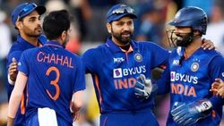 3 அதிரடி மாற்றங்கள்.. தென்னாப்பிரிக்காவுடனான முதல் டி20 போட்டி.. ப்ளேயிங் 11ல் ரோகித் மாஸ் முடிவு!