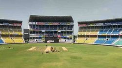 நாக்பூரில் மிரட்டும் மழை..சோகத்தில் ரசிகர்கள்..பந்துவீச்சாளர்களுக்கு நிம்மதி தரும் பிட்ச் ரிப்போர்ட்