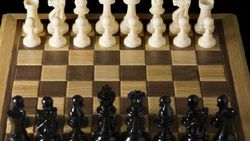 உலக செஸ் கம்போசிஷன் போட்டி.. இந்திய வீரர் தங்கம் வென்று அசத்தல்.. குவியும் பாராட்டு!