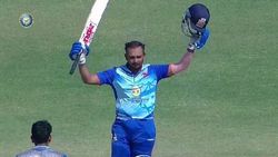 61 பந்தில் 134 ரன்கள் விளாசிய பிரித்வி ஷா.. சையது முஸ்தாக் அலி தொடரில் ருத்ரதாண்டவம்.. பிளாக்பஸ்டர்