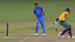 இன்றும் ஒரு மான்கட் பிரச்சினை..தீபக் சாஹர் செய்த சம்பவம்..அடுத்த பந்தே பதிலடி கொடுத்த தெ.ஆப்பிரிக்கா