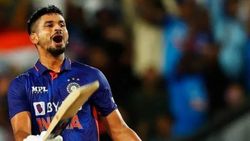 ஒரே சதத்தால் பிரமாண்ட சாதனை.. ஸ்ரேயாஸ் ஐயரின் புதிய ரெக்கார்ட்..கோலி மட்டுமே வைத்திருந்த பெருமையாம்