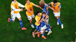 'ஒன் லவ்' விவகாரம்.. மைதானத்தில் வாயை மூடி போஸ் கொடுத்த ஜெர்மனி வீரர்கள்.. என்ன காரணம்?