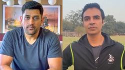 இந்திய பயிற்சியாளராக தோனி??.. பாக். முன்னாள் வீரர் கூறிய கருத்து.. சூடுபிடிக்கும் விவாதம்!