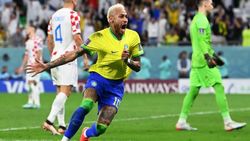 நெய்மர் அடித்த அந்த ஒரு கோல்.. பிரேசிலுக்காக 77 கோல்கள்.. பீலே சாதனை சமன் செய்து அதிரடி!