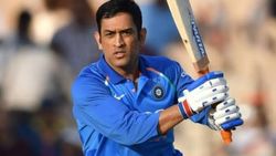 என் வாழ்நாளில் 2 விசயத்தை மறக்க மாட்டேன்.. நாடு தான் முக்கியம்.. தோனியின் உருக்கமான பேச்சு