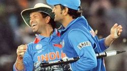 தேர்வுக்குழு பதவிக்கு தோனி , சச்சின் விண்ணப்பம்.. இன்சாமம் பெயரும் வந்திருக்கு.. ஷாக் ஆன பிசிசிஐ