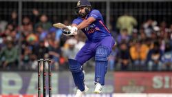 நெருக்கடியில் சிறப்பாக செயல்பட்டார்கள்.. அவர் ஒரு மேஜிசியன்.. சாதனை கேப்டன் ரோகித் பேட்டி