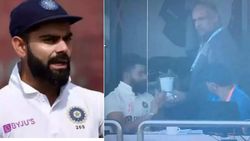 கோலி நம்ம இனம் டா.. சாப்பாட்டை பார்த்த உடன் குஷியான கோலி.. பேச்சை பாதியில் நிறுத்தி செய்த காரியம்