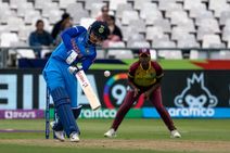 மகளிர் டி20 உலககோப்பை - தொடர்ந்து இந்தியாவுக்கு 2வது வெற்றி.. அரையிறுதி வாய்ப்பு பிரகாசம்